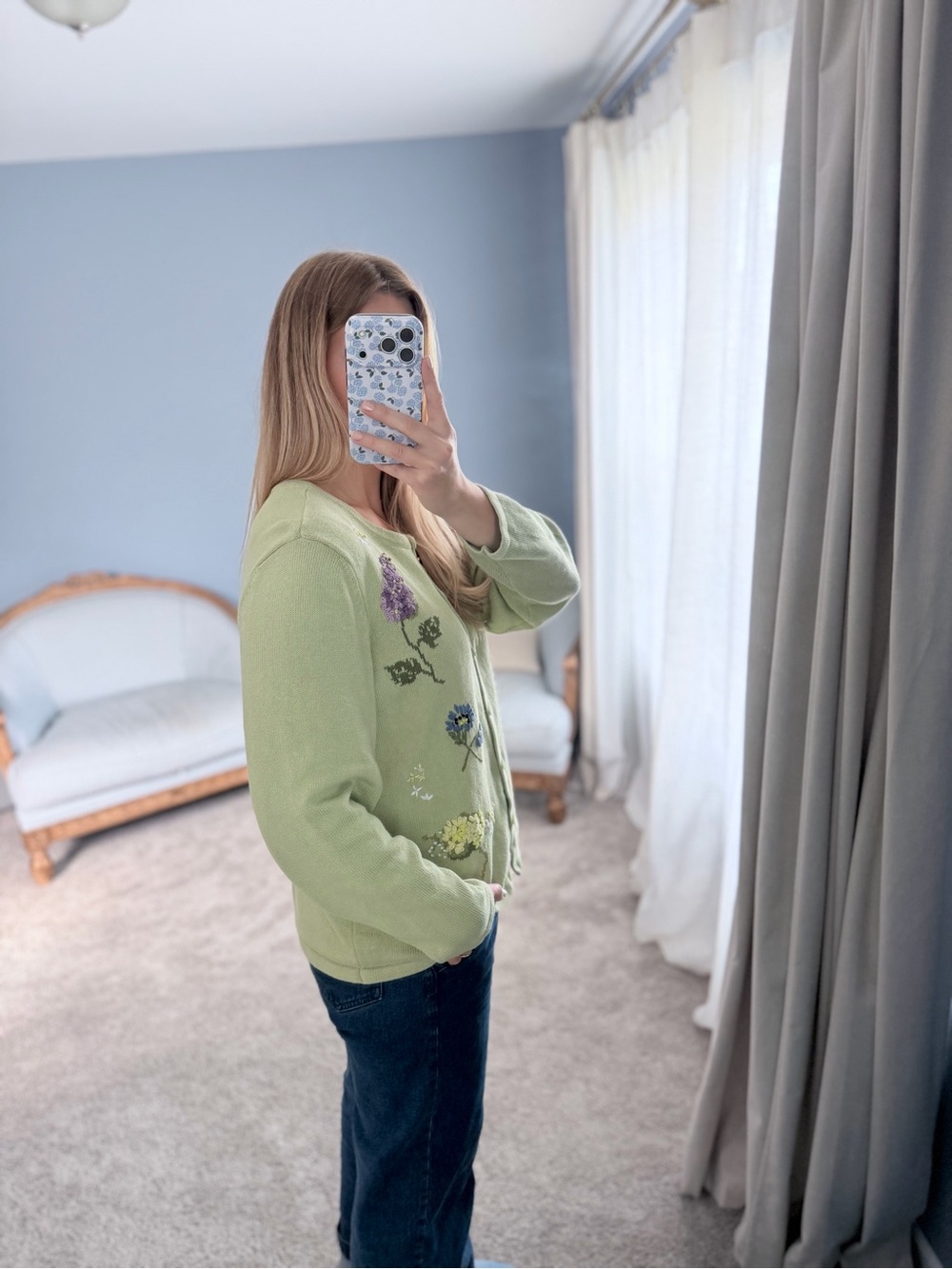 Cottagecore Embroidered Cardigan - Picture 3 of 10